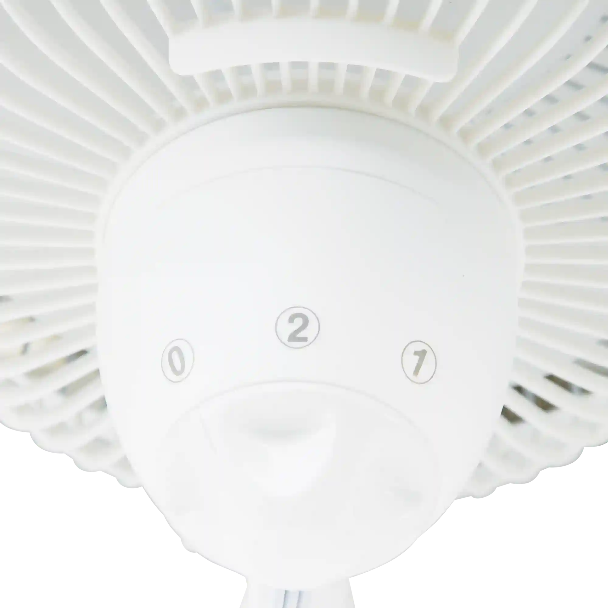 Air King 6" Clip-On Personal Fan (2-speed, manual, white)