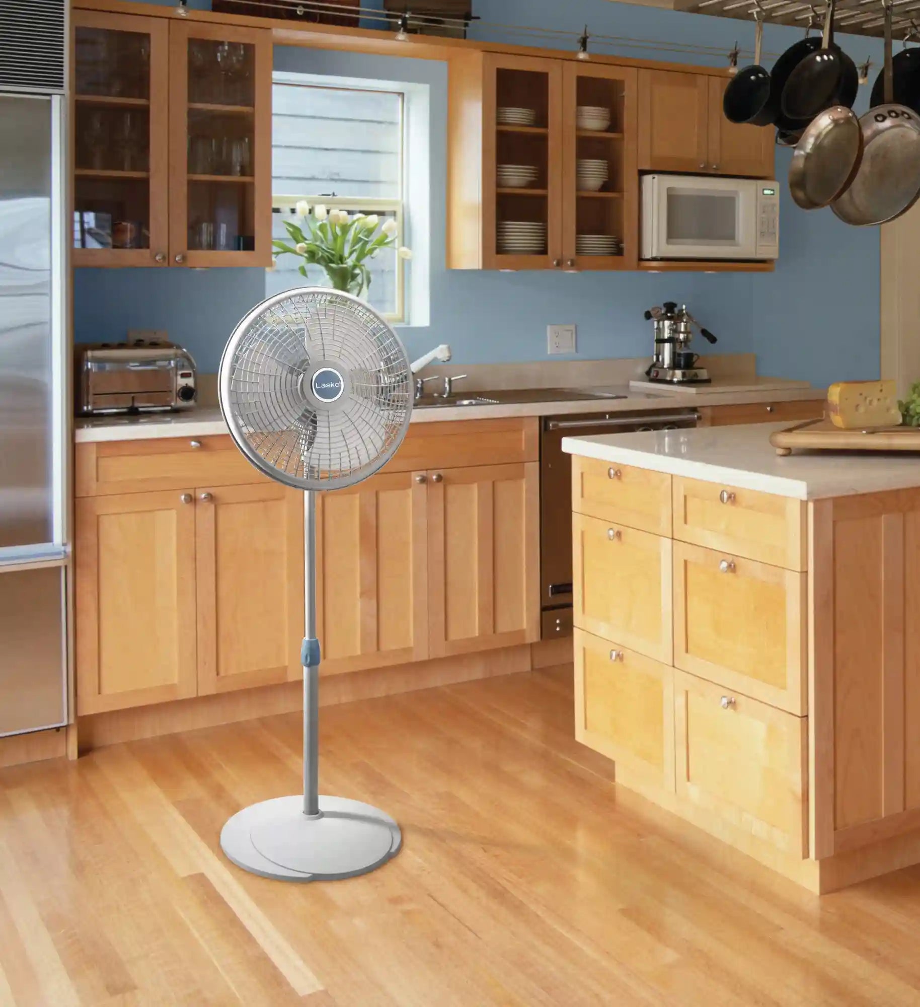Lasko Performance 16" Pedestal Fan (3-speed, manual, gray)