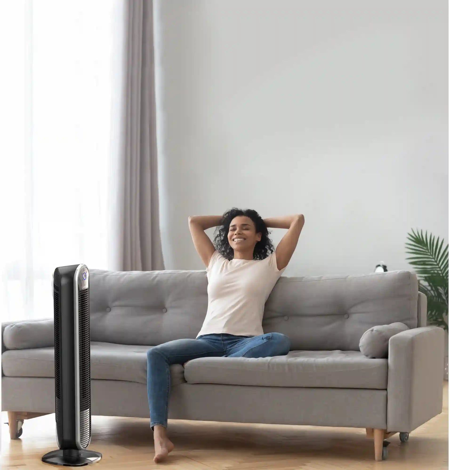 Lasko Aria™ 40" Tower (5-speed, remote, timer, black)