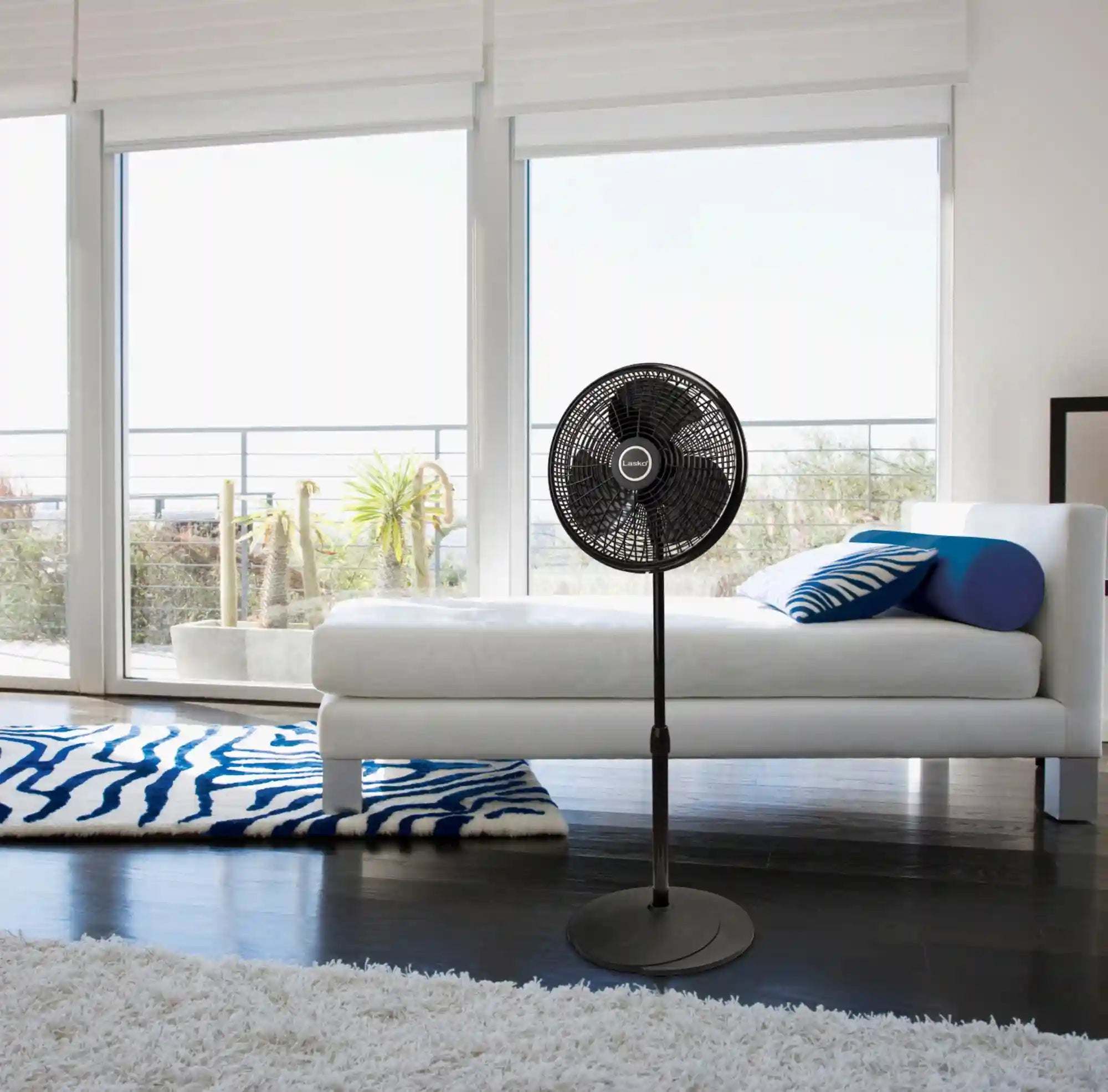Lasko Performance 16" Pedestal Fan (3-speed, manual, black)