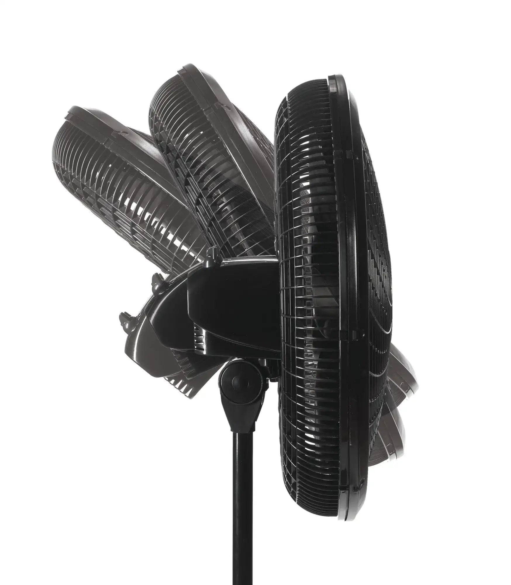 Lasko Performance 18" 3-speed Pedestal Fan (3-speed, manual, black)